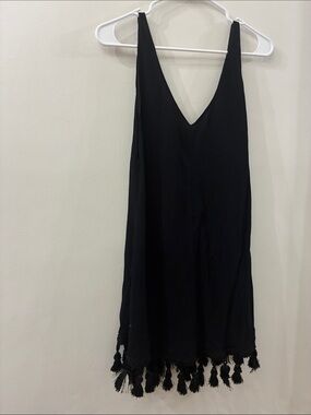Reformation black Tassel-Hem Shift dress - size XS - v neck - short